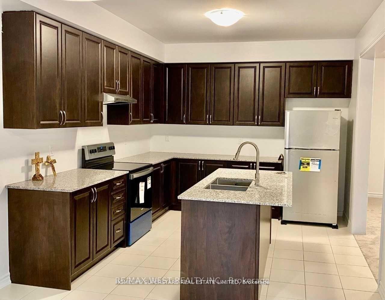 Photo 3 of 256 Ridley Crescent, Southgate — HOMEH