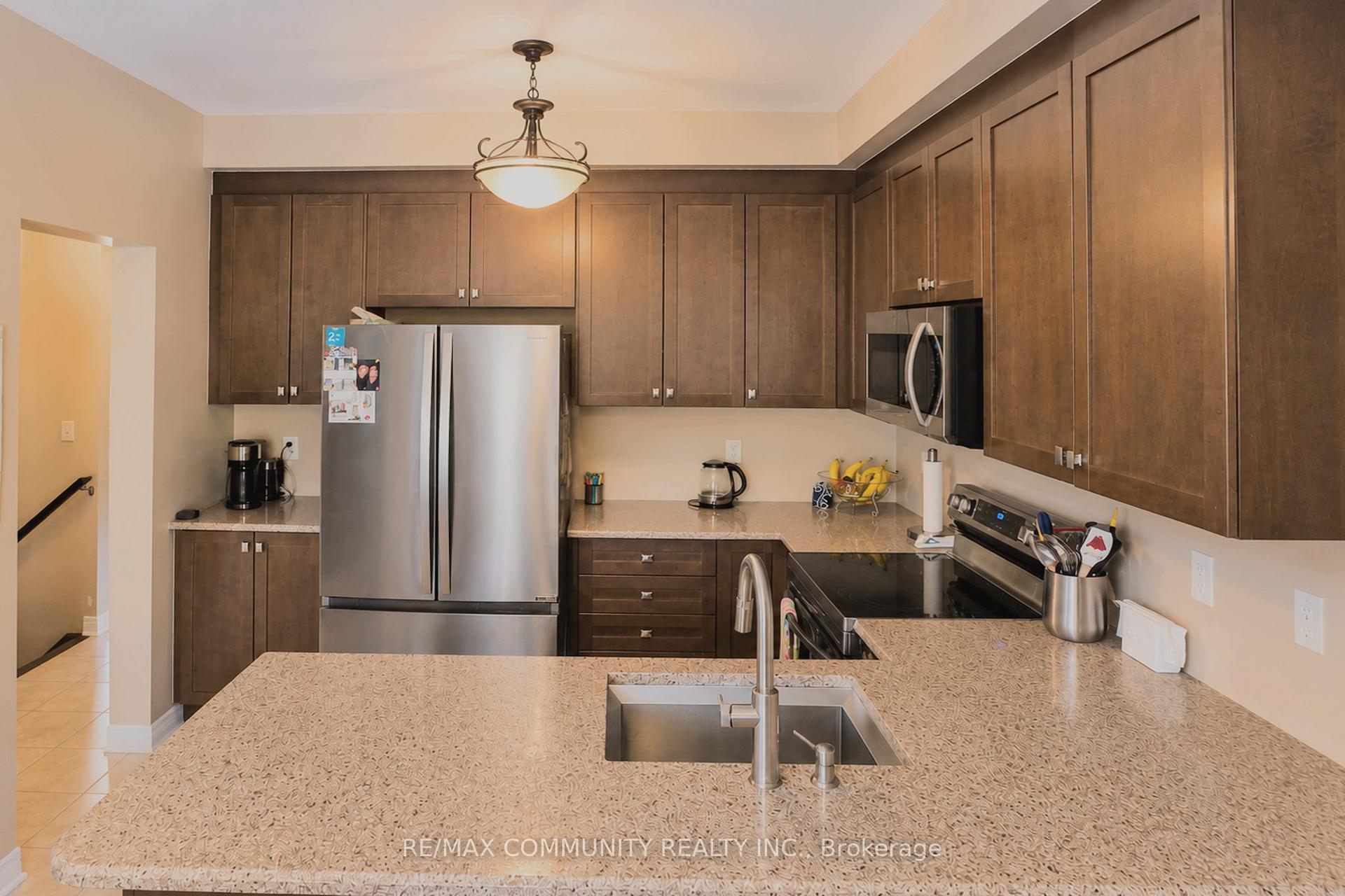 Photo 14 of 1220 Fox Hill Street, Innisfil, Alcona — HOMEH