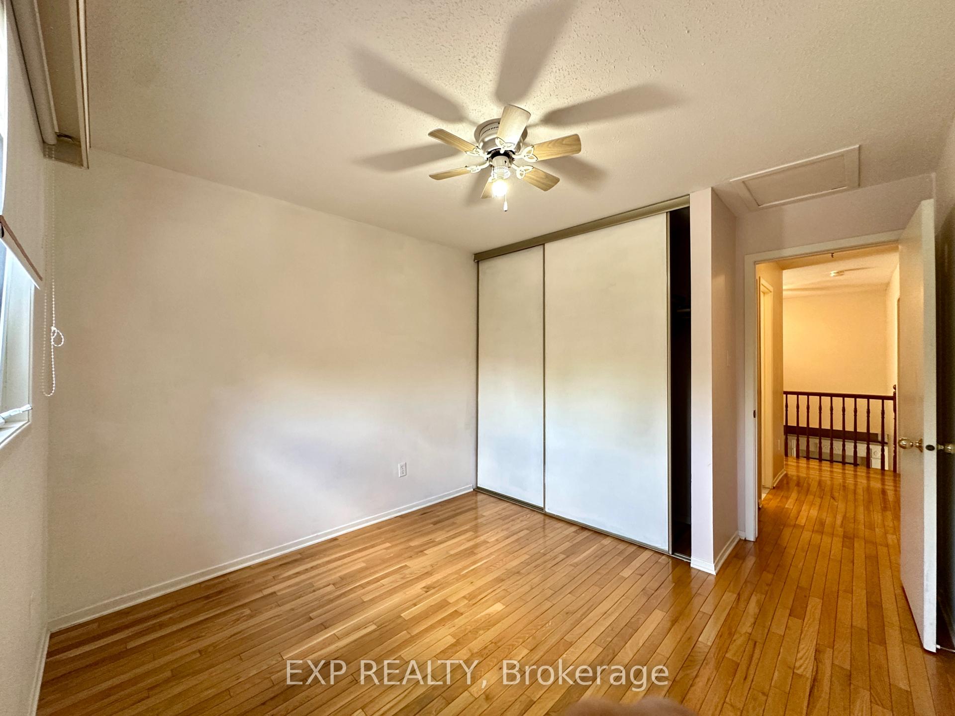 Photo 18 of 35 Barra Avenue, Ottawa, Kanata - Glencairn/Hazeldean — HOMEH