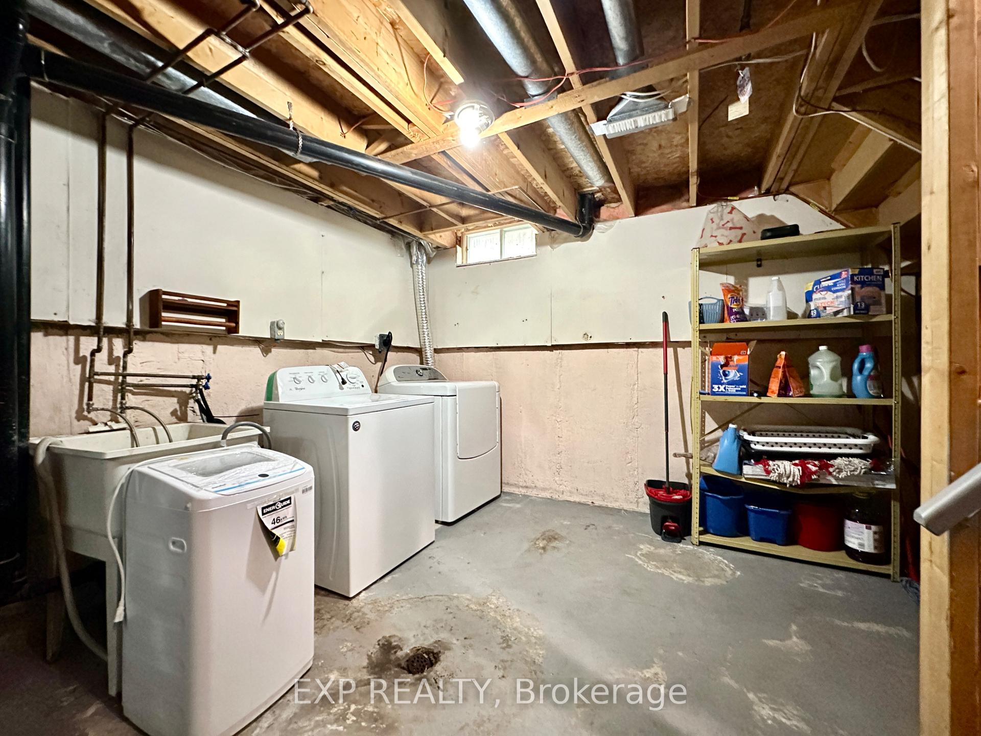 Photo 26 of 35 Barra Avenue, Ottawa, Kanata - Glencairn/Hazeldean — HOMEH