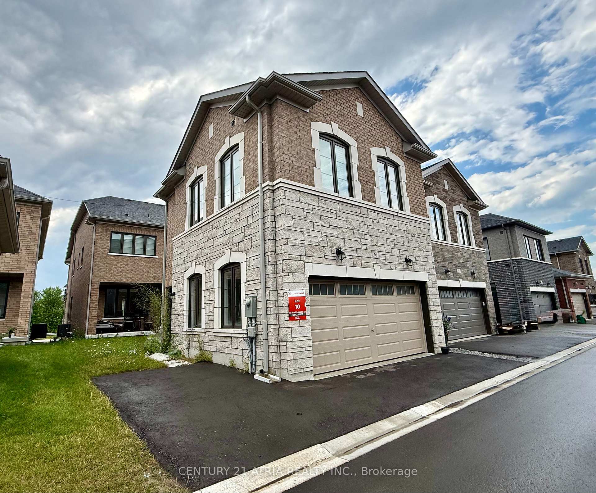 Photo 1 of Unit Coach Hse, 10 Fred Lablanc Drive, Markham, Cornell — HOMEH