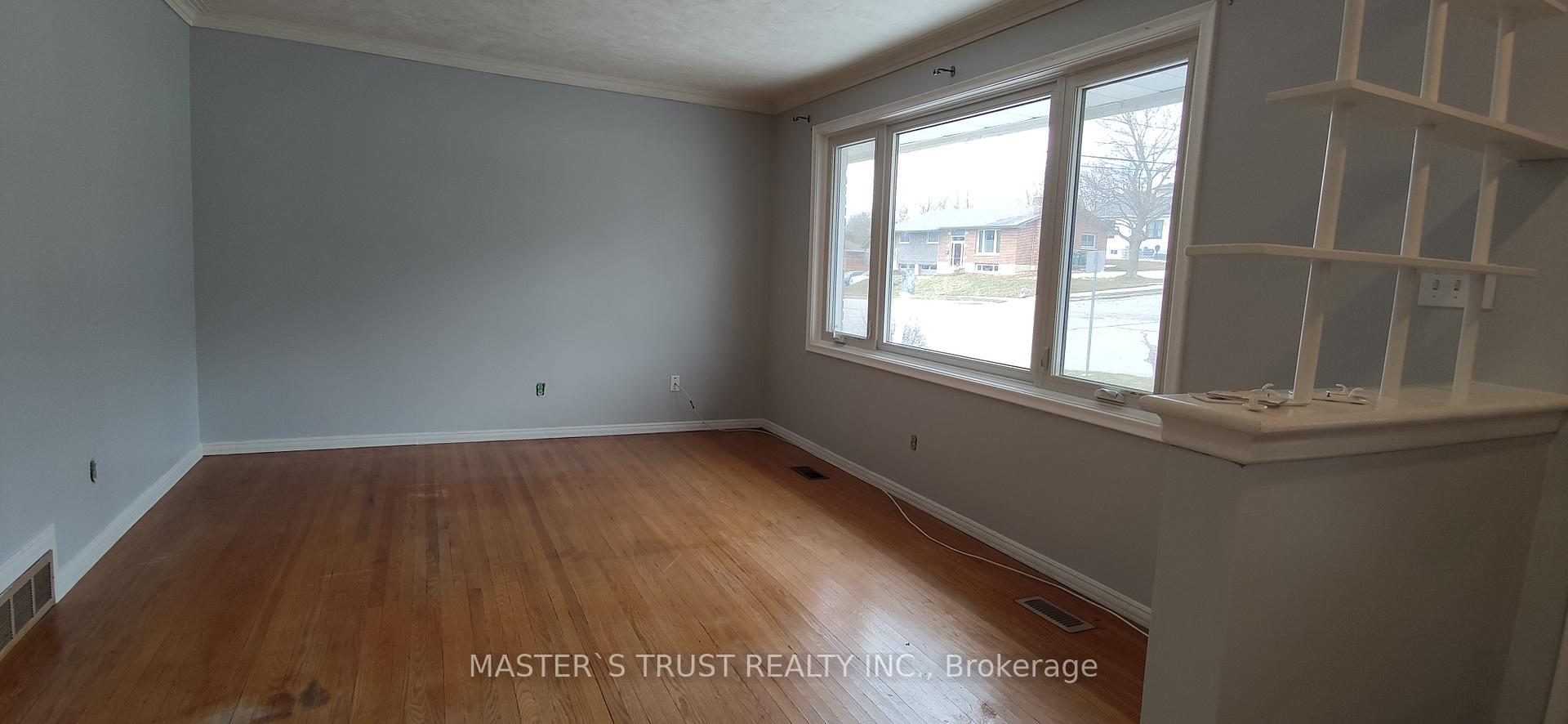 Photo 5 of Unit Upper, 30 William Street, Guelph, St. George's — HOMEH