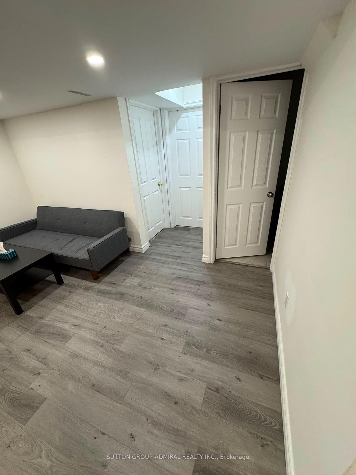 Photo 15 of Unit (Basement), 39 Crown Crescent, Bradford West Gwillimbury, Bradford — HOMEH