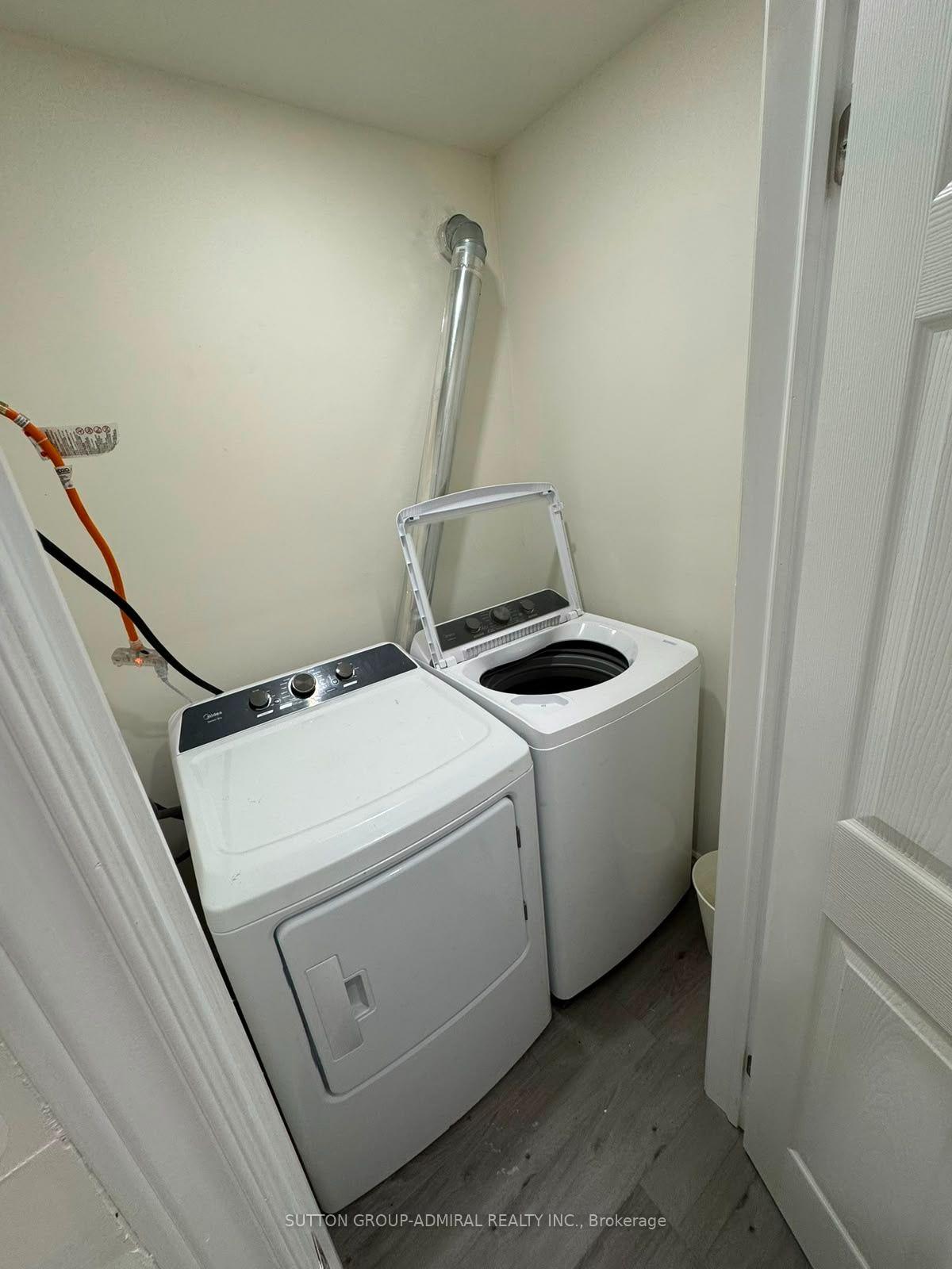 Photo 16 of Unit (Basement), 39 Crown Crescent, Bradford West Gwillimbury, Bradford — HOMEH