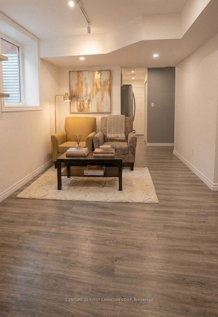 Photo 5 of Unit Lower Unit, 1875 Reilly Walk, London, North D — HOMEH