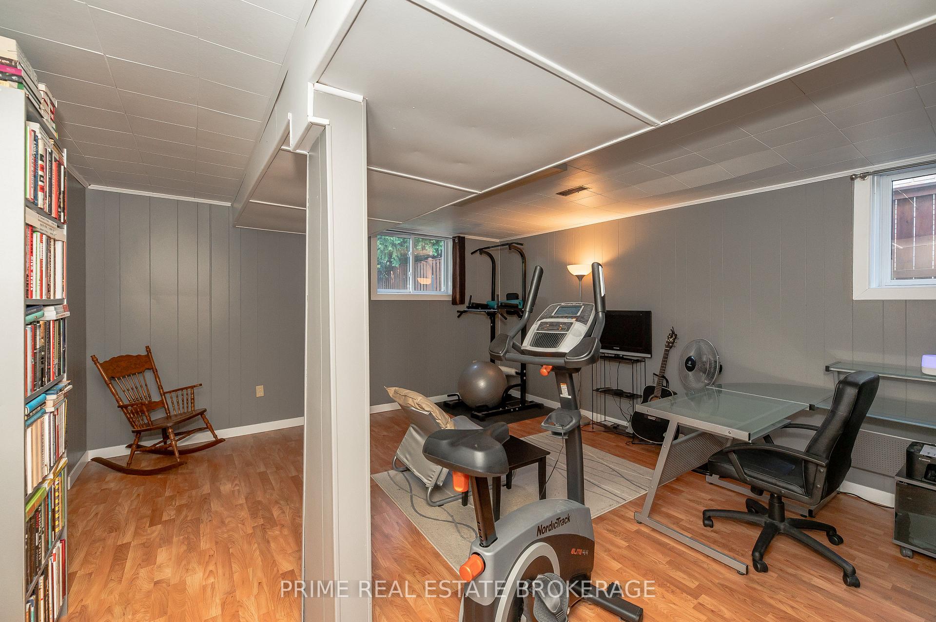 Photo 16 of 88 Hawthorne Road, London, North P — HOMEH