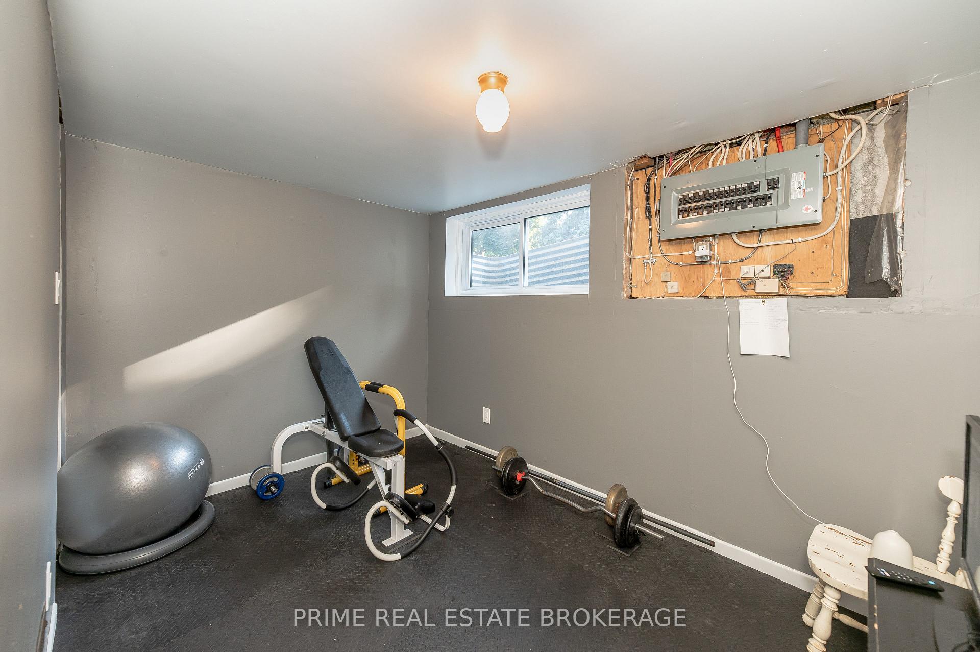Photo 19 of 88 Hawthorne Road, London, North P — HOMEH