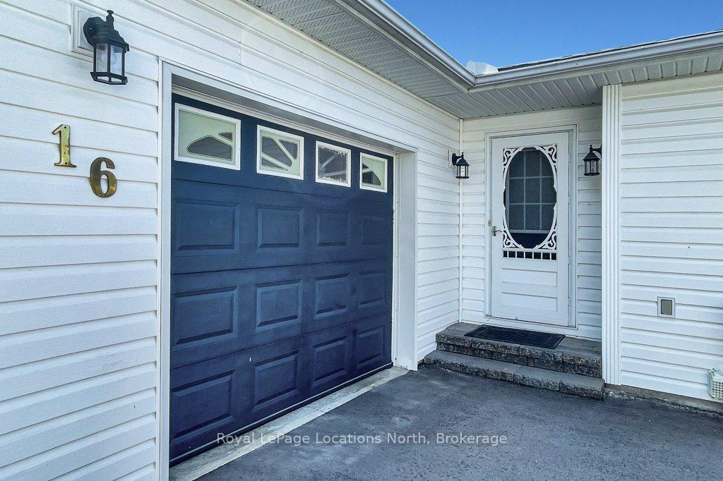 Photo 12 of 16 Atlantic Avenue, Wasaga Beach — HOMEH