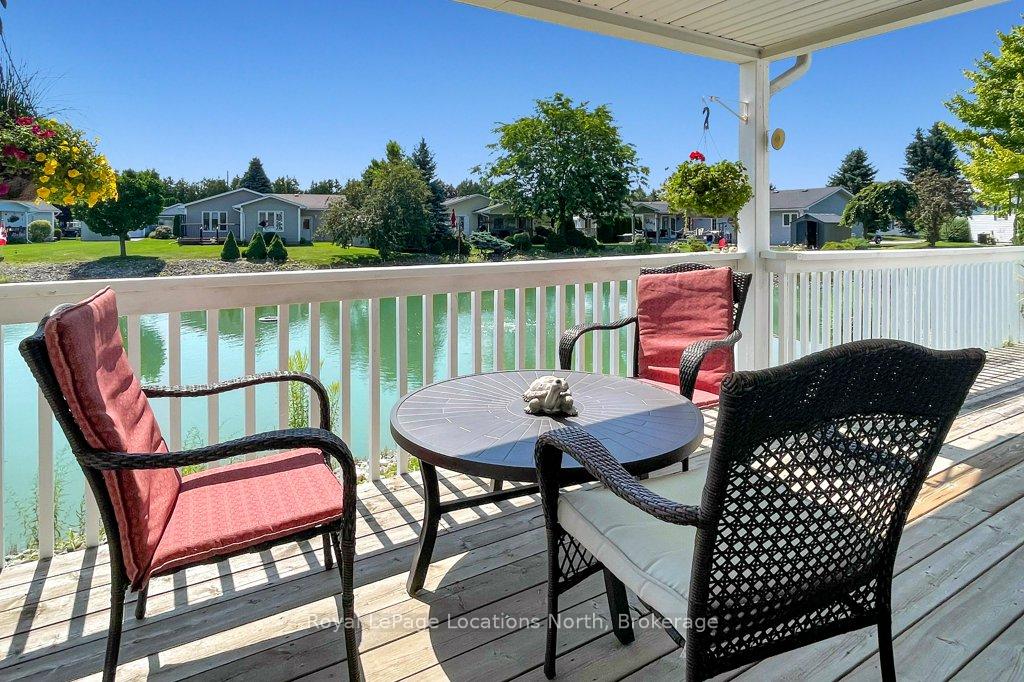 Photo 10 of 16 Atlantic Avenue, Wasaga Beach — HOMEH
