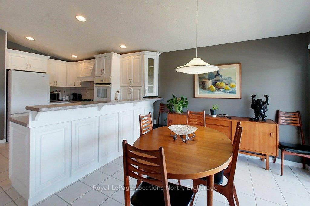 Photo 18 of 16 Atlantic Avenue, Wasaga Beach — HOMEH
