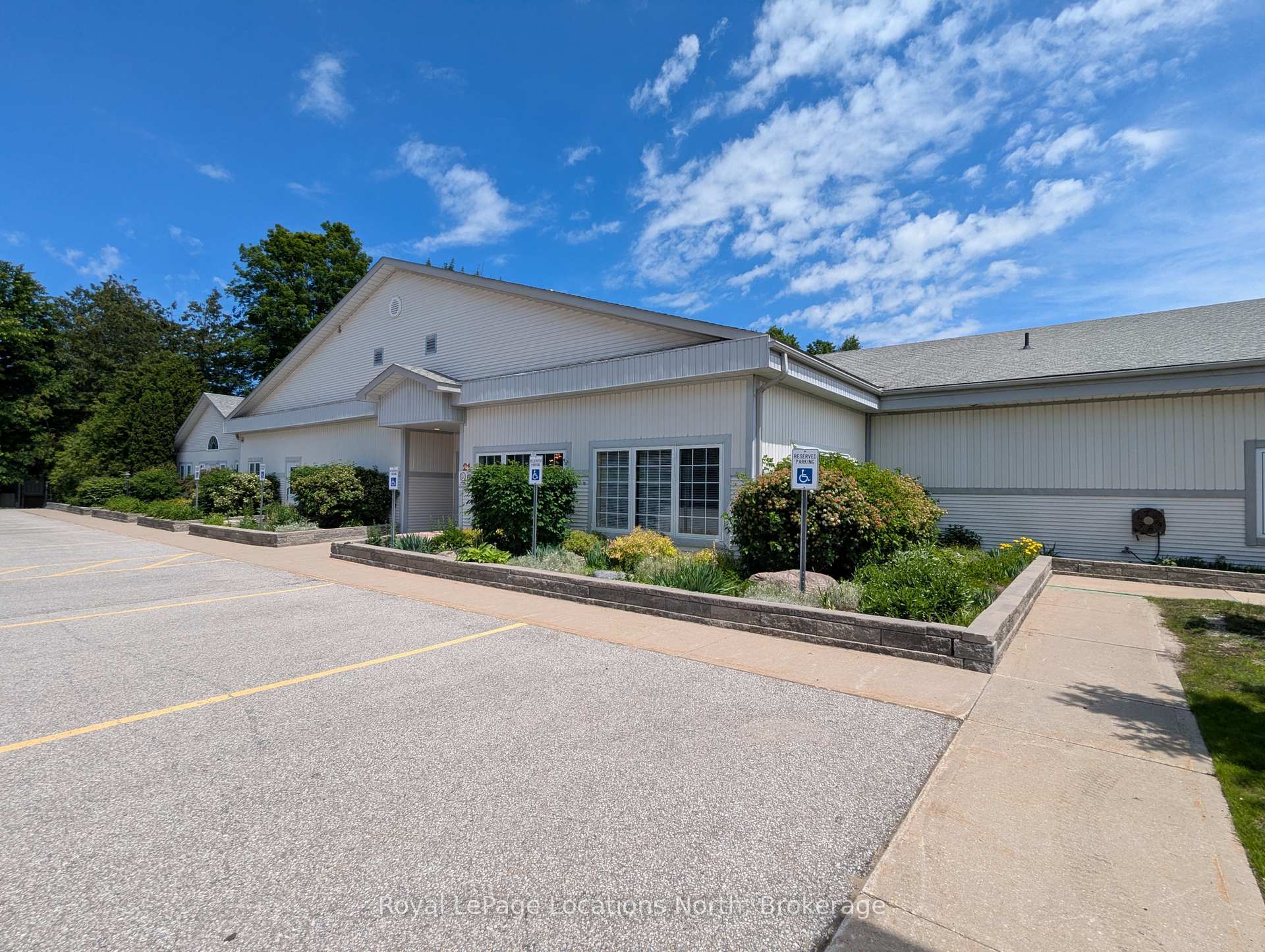 Photo 36 of 16 Atlantic Avenue, Wasaga Beach — HOMEH