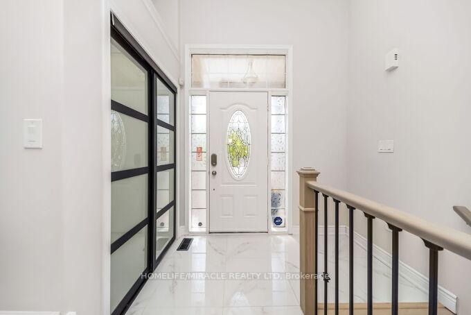 Photo 5 of 327 Pringle Avenue, Milton, Scott — HOMEH
