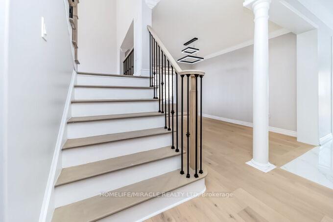 Photo 20 of 327 Pringle Avenue, Milton, Scott — HOMEH