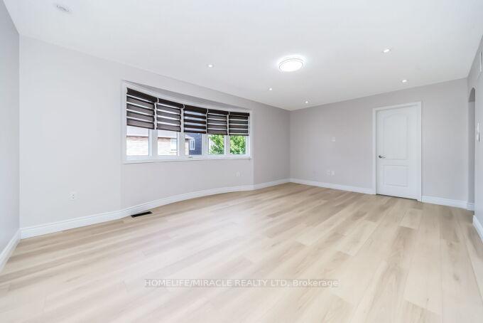 Photo 29 of 327 Pringle Avenue, Milton, Scott — HOMEH