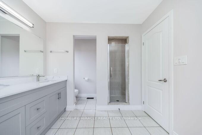 Photo 32 of 327 Pringle Avenue, Milton, Scott — HOMEH