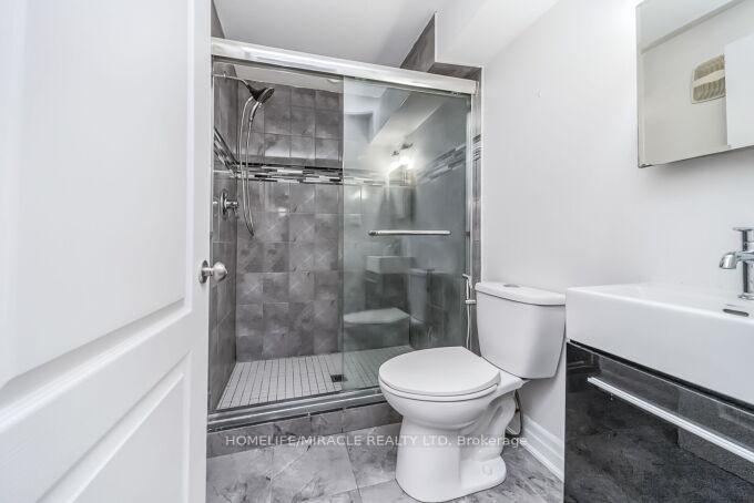 Photo 47 of 327 Pringle Avenue, Milton, Scott — HOMEH