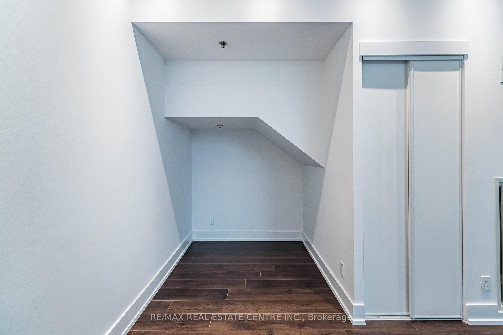 Photo 17 of 21 Nelson Street, Toronto, Waterfront Communities — HOMEH