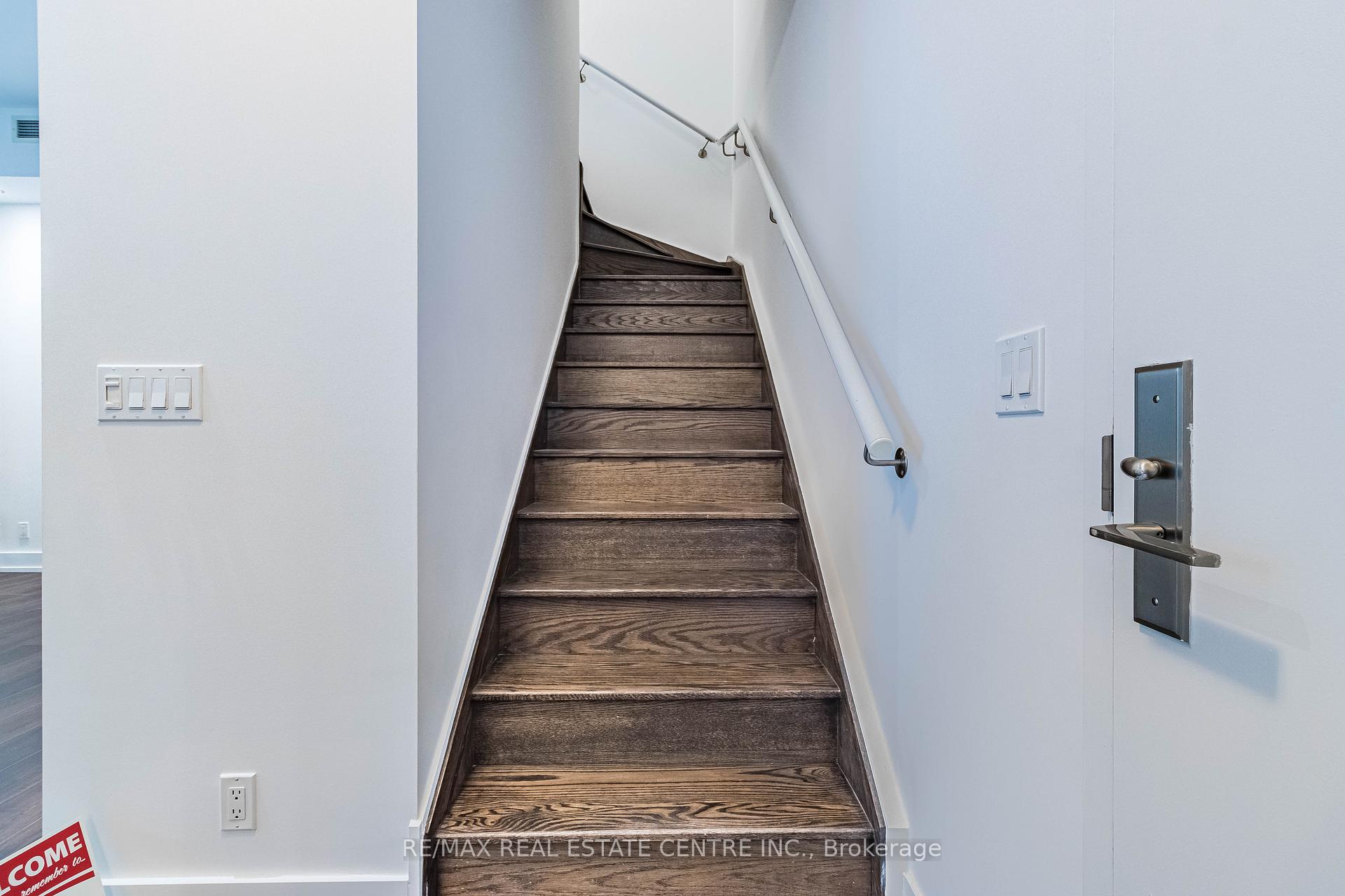 Photo 18 of 21 Nelson Street, Toronto, Waterfront Communities — HOMEH
