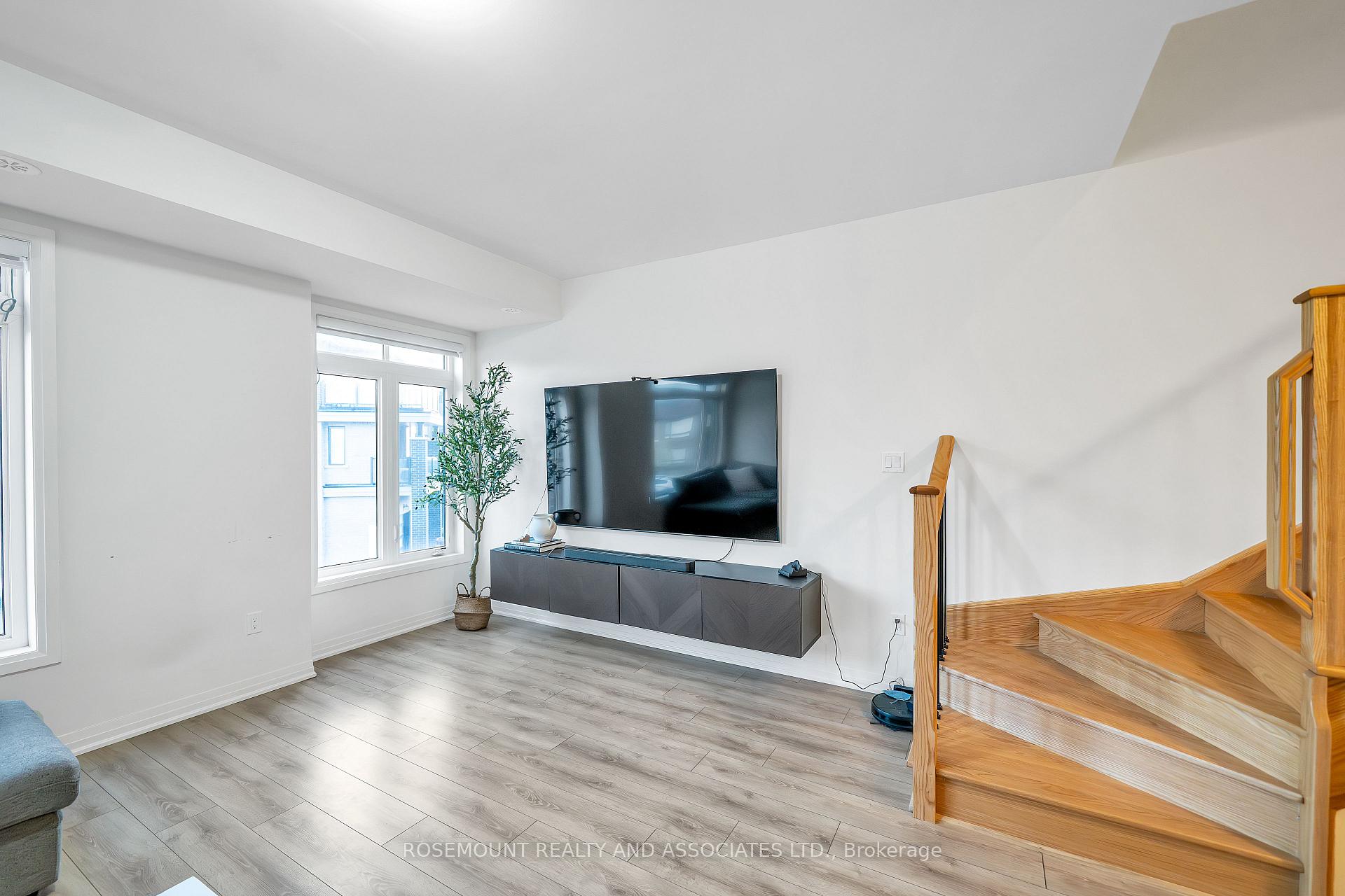 Photo 7 of 9 Esquire Way, Whitby, Taunton North — HOMEH