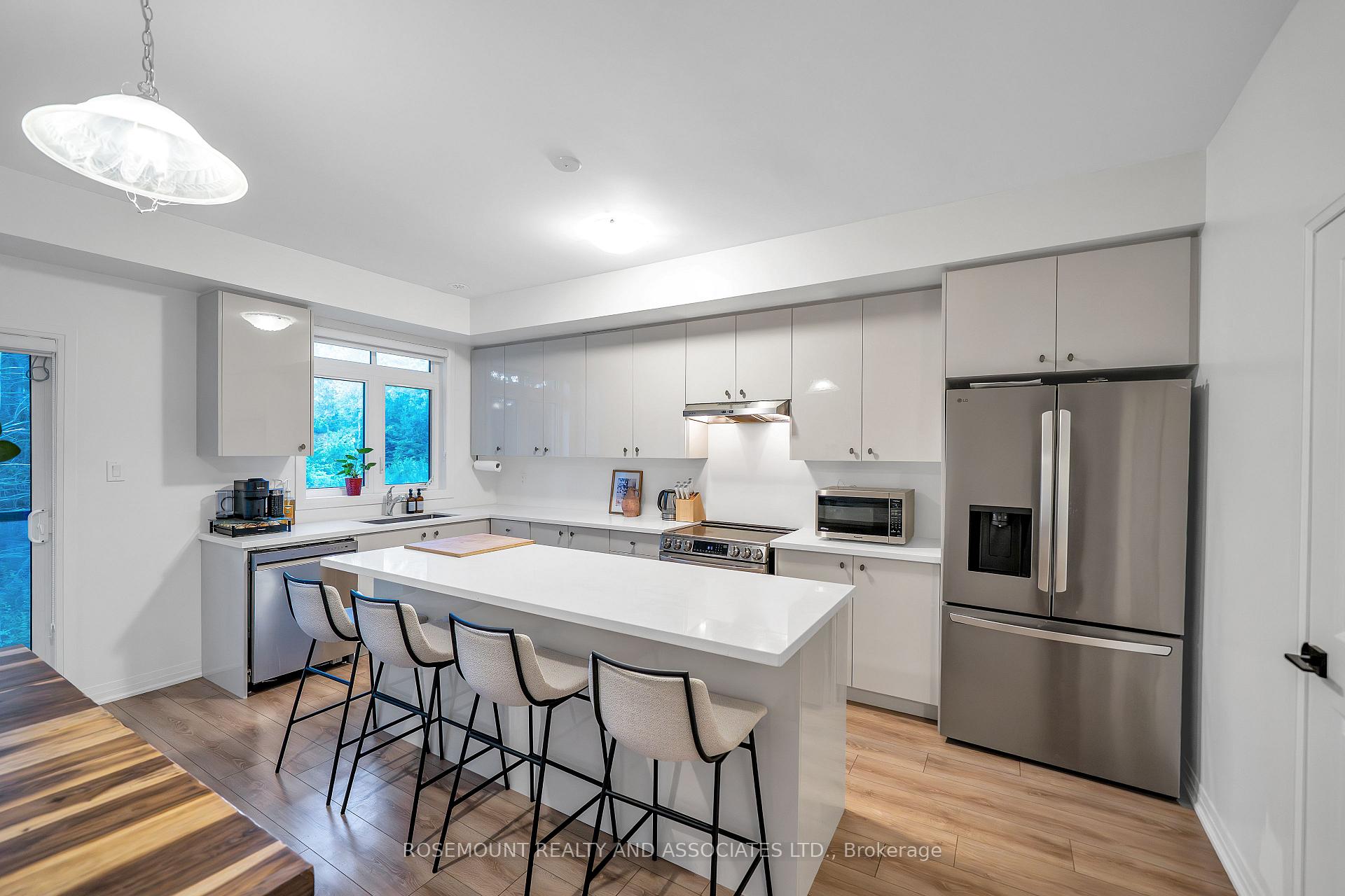 Photo 10 of 9 Esquire Way, Whitby, Taunton North — HOMEH