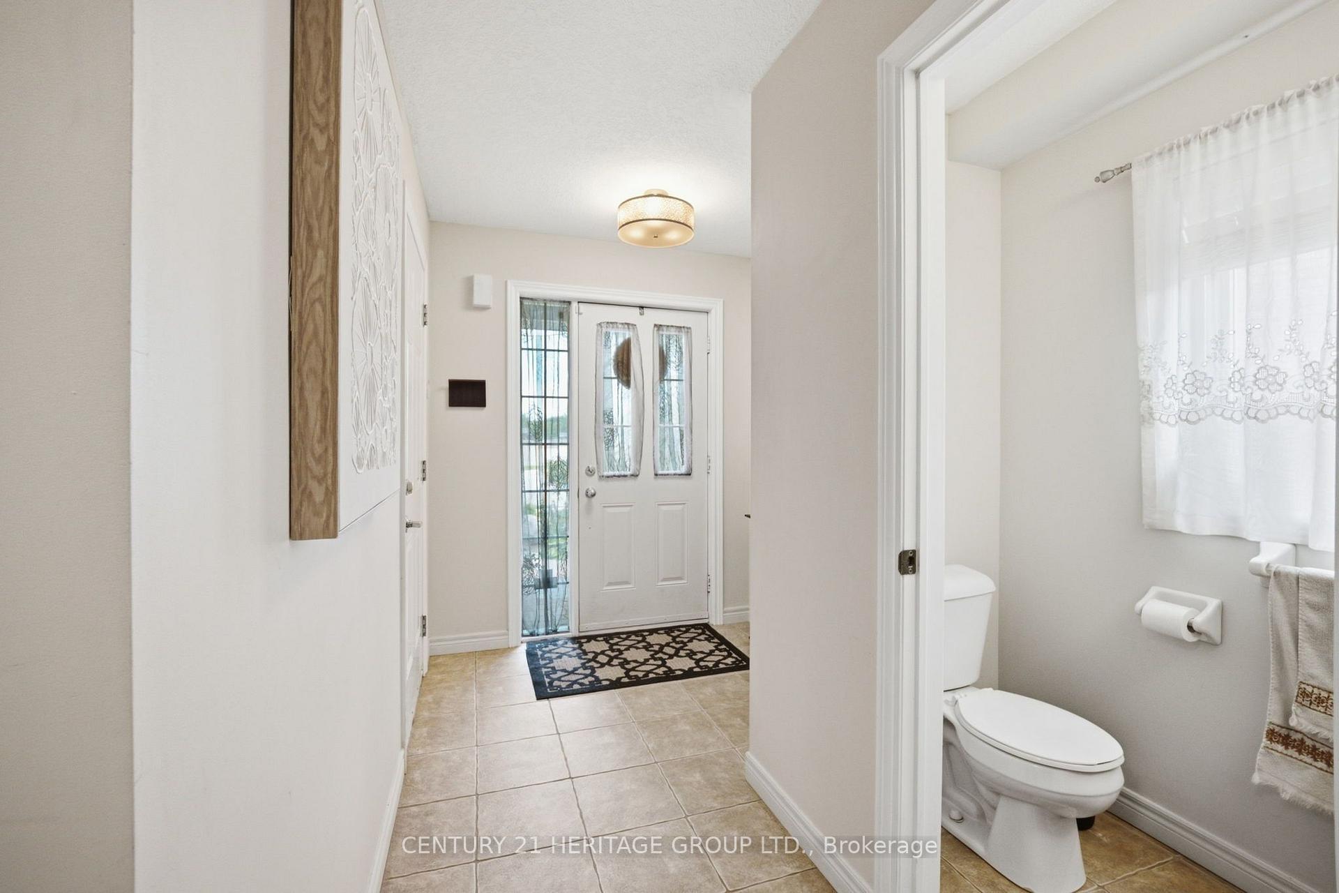 Photo 17 of 120 Yates Avenue, Cambridge, Little's Corners — HOMEH