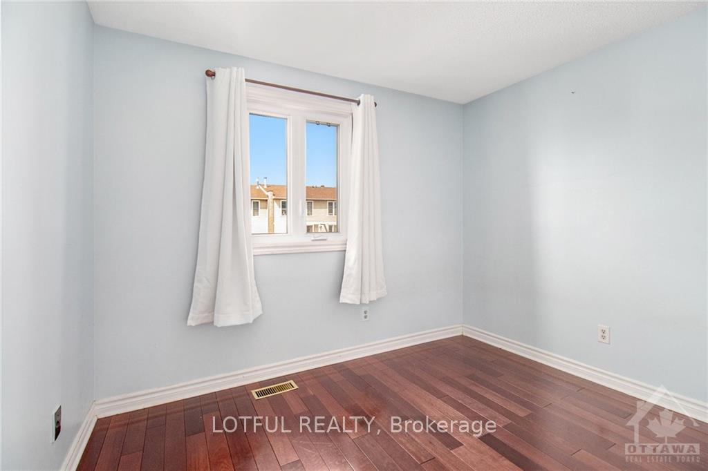 Photo 12 of Unit A, 75 Dalehurst Drive, Ottawa, Tanglewood — HOMEH