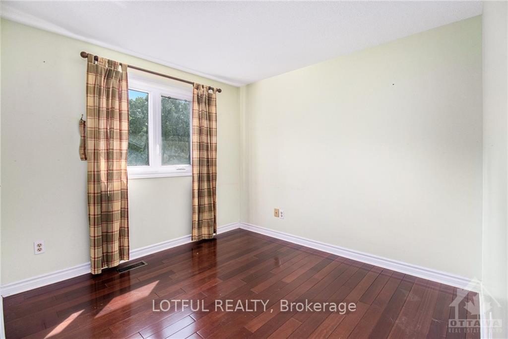 Photo 13 of Unit A, 75 Dalehurst Drive, Ottawa, Tanglewood — HOMEH