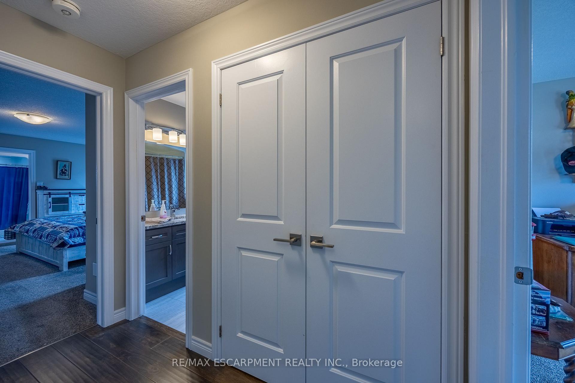 Photo 14 of 7 Stonebridge Place, Norfolk, Simcoe — HOMEH