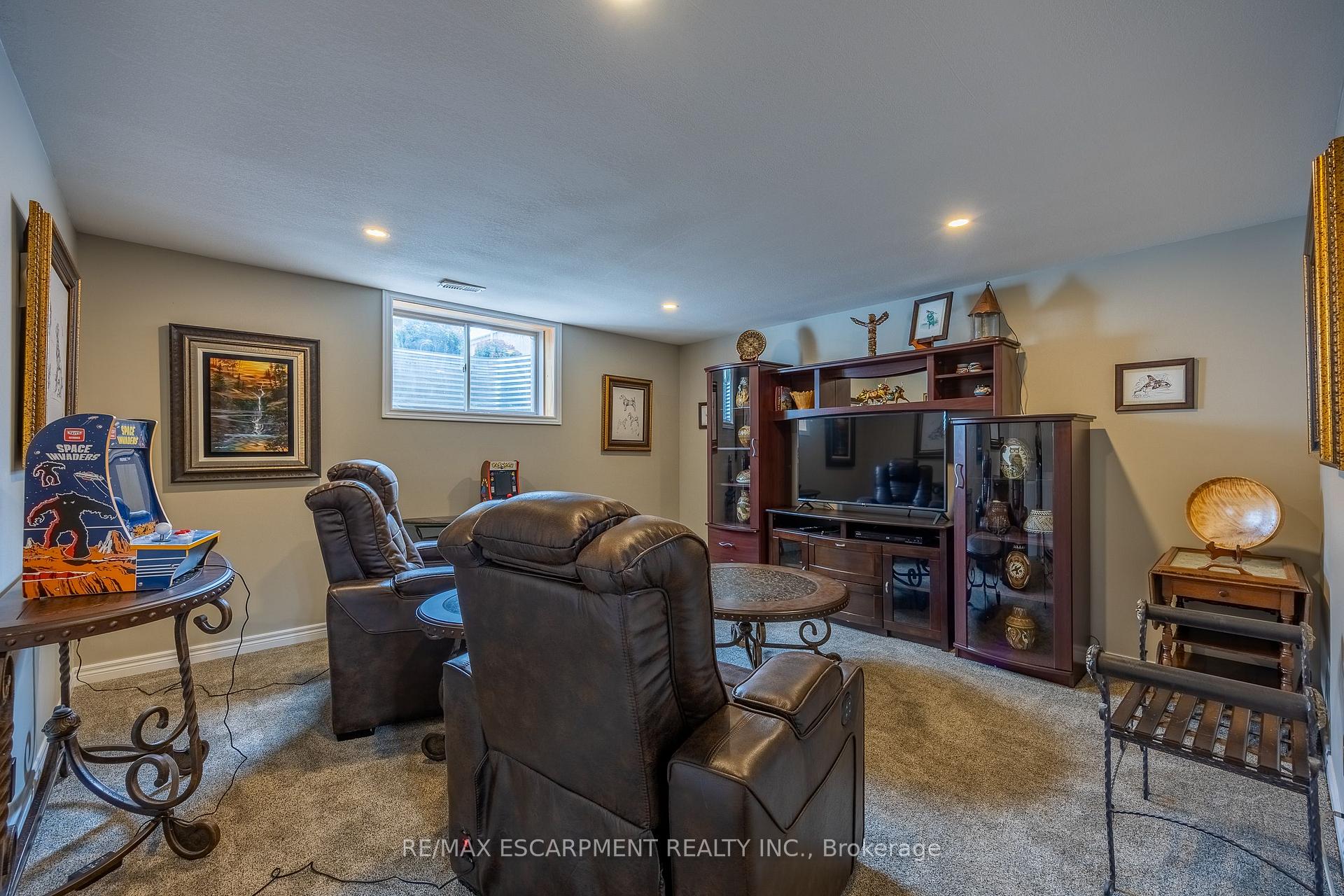 Photo 25 of 7 Stonebridge Place, Norfolk, Simcoe — HOMEH
