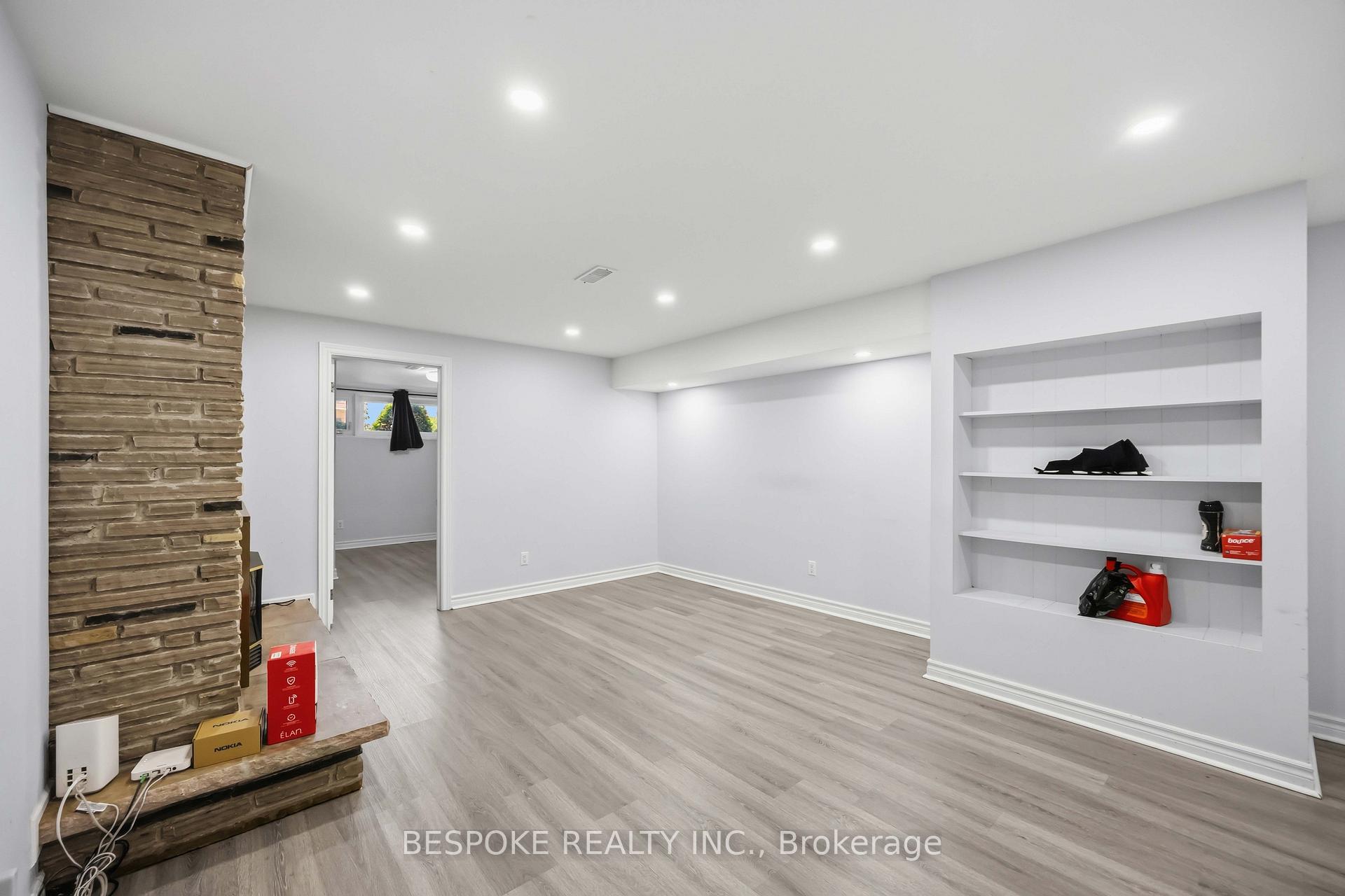 Photo 3 of Unit Bsmt, 33 Combermere Drive, North York, Parkwoods-Donalda — HOMEH