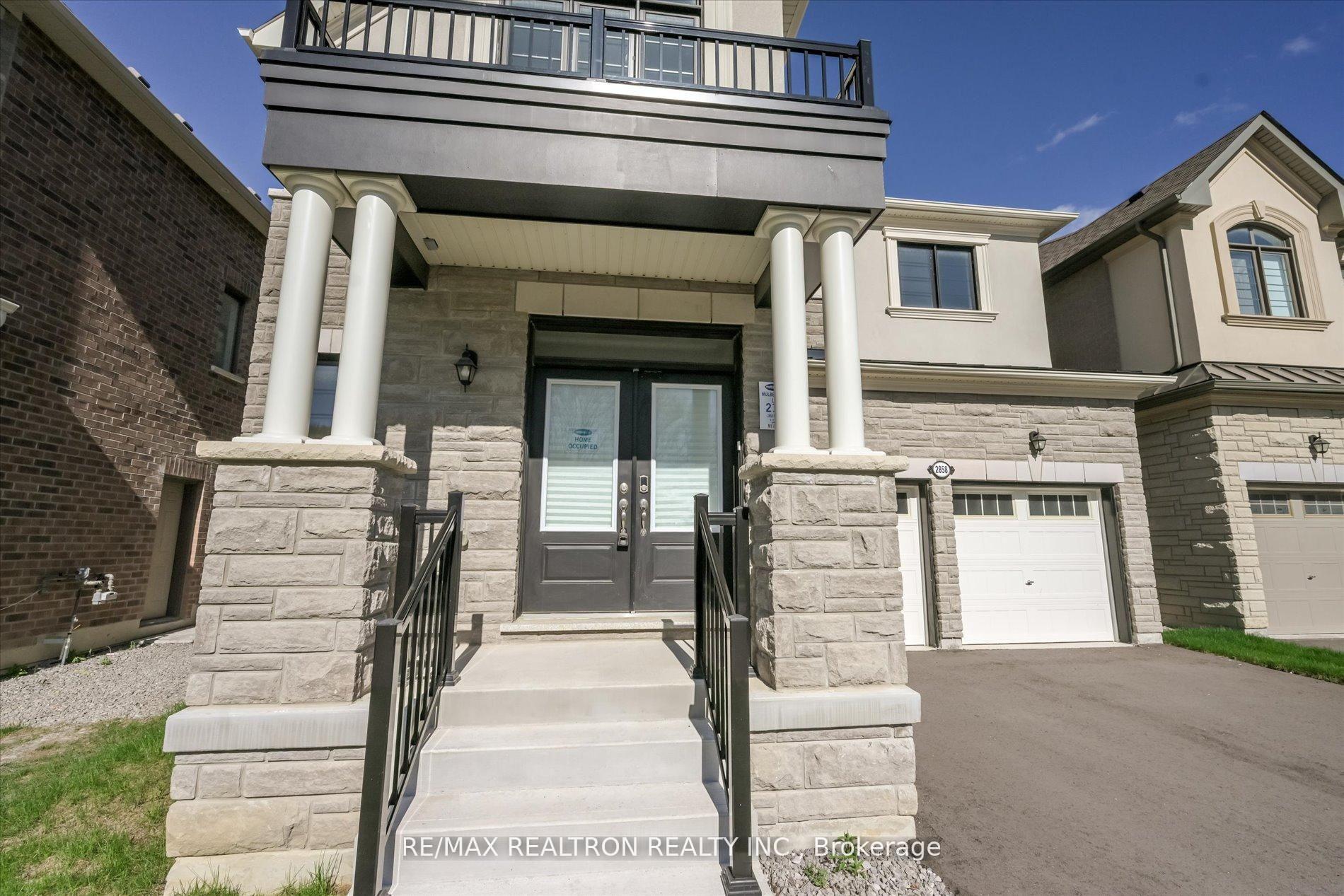 Photo 3 of 2858 Foxden Square, Pickering, Rural Pickering — HOMEH