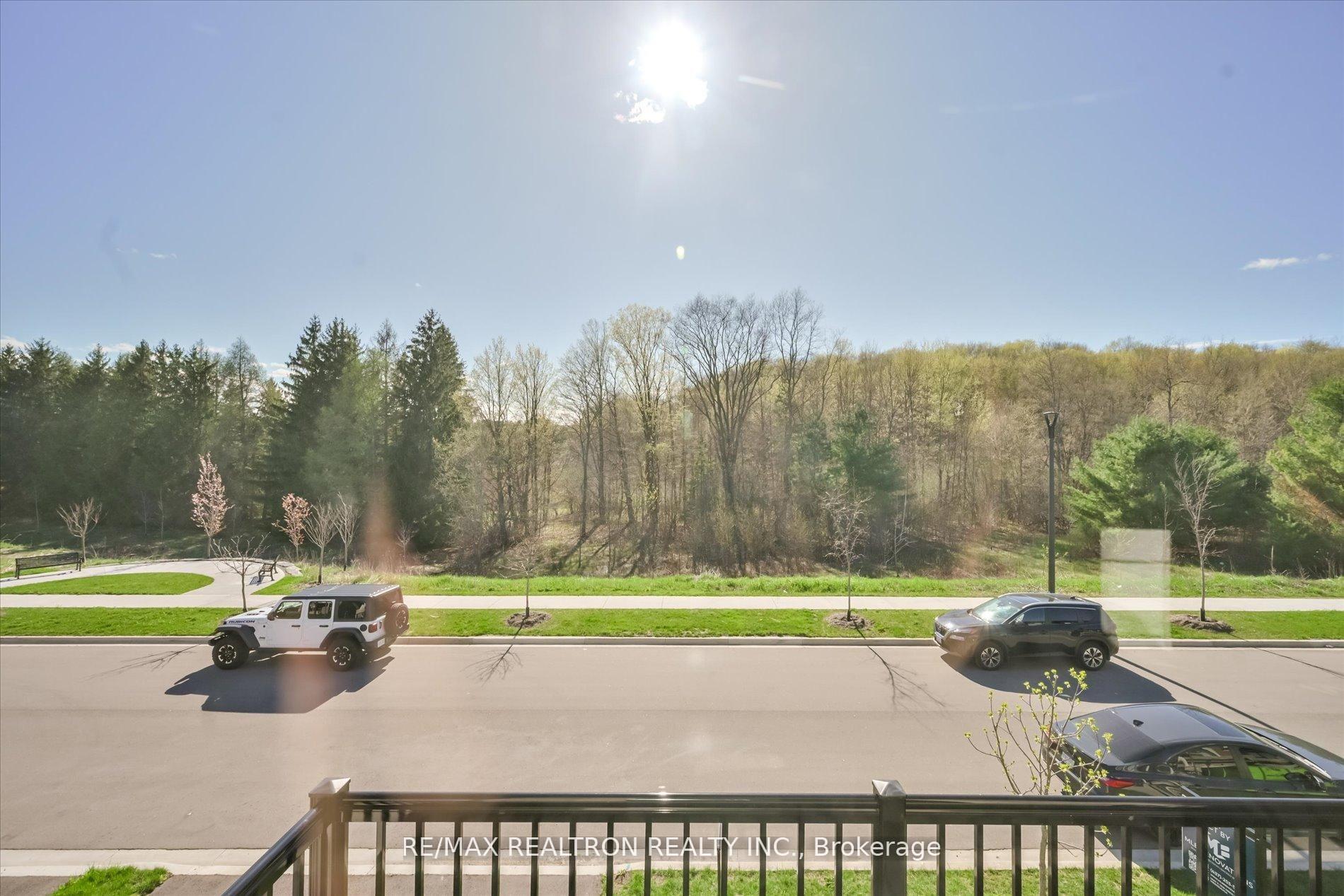 Photo 5 of 2858 Foxden Square, Pickering, Rural Pickering — HOMEH