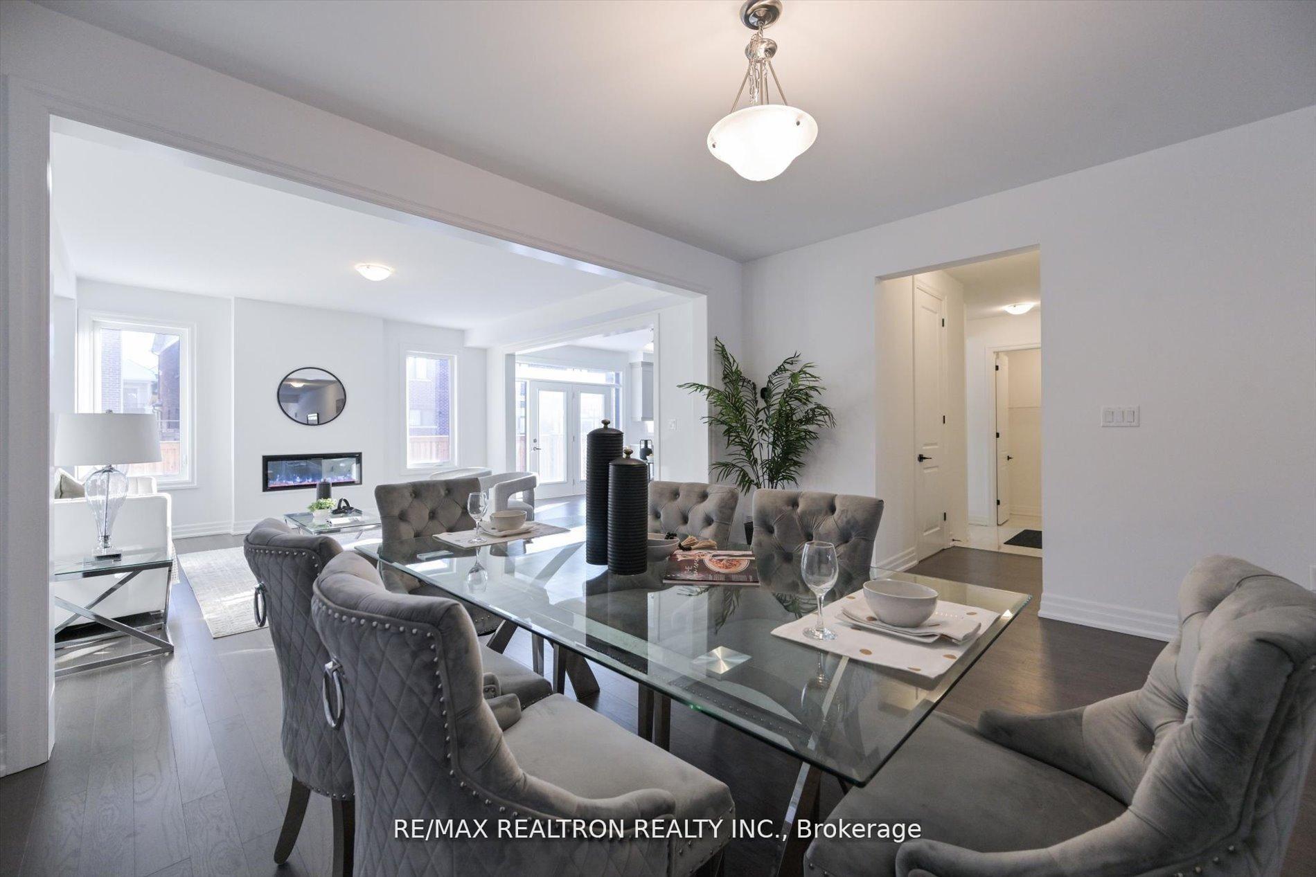 Photo 11 of 2858 Foxden Square, Pickering, Rural Pickering — HOMEH