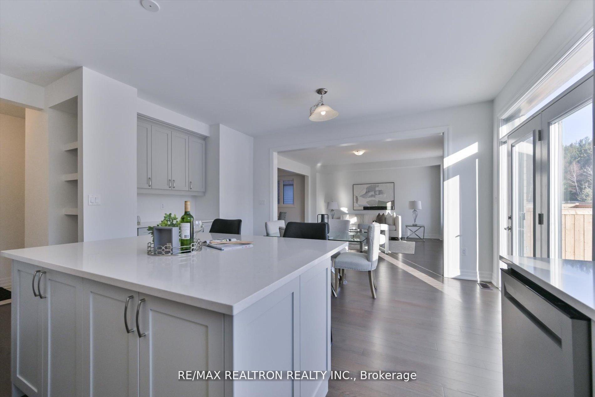 Photo 17 of 2858 Foxden Square, Pickering, Rural Pickering — HOMEH