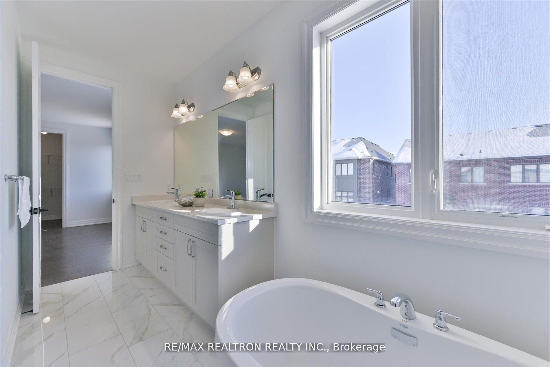 Photo 29 of 2858 Foxden Square, Pickering, Rural Pickering — HOMEH