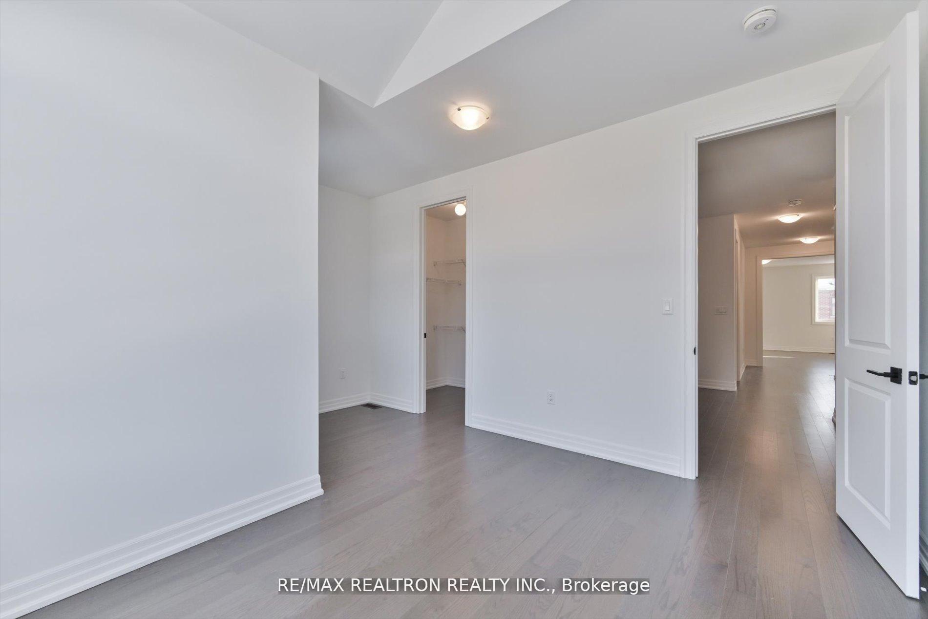 Photo 31 of 2858 Foxden Square, Pickering, Rural Pickering — HOMEH
