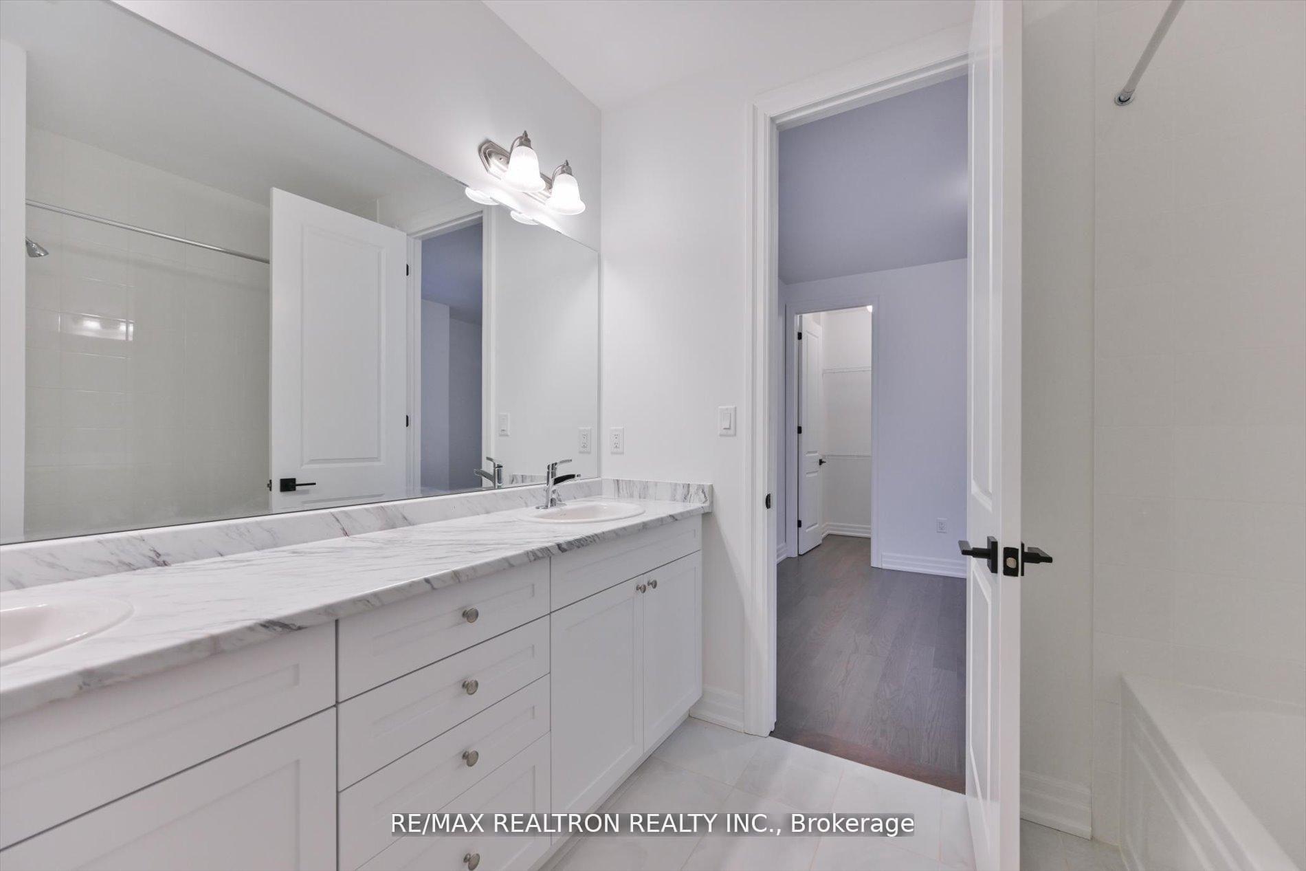 Photo 39 of 2858 Foxden Square, Pickering, Rural Pickering — HOMEH