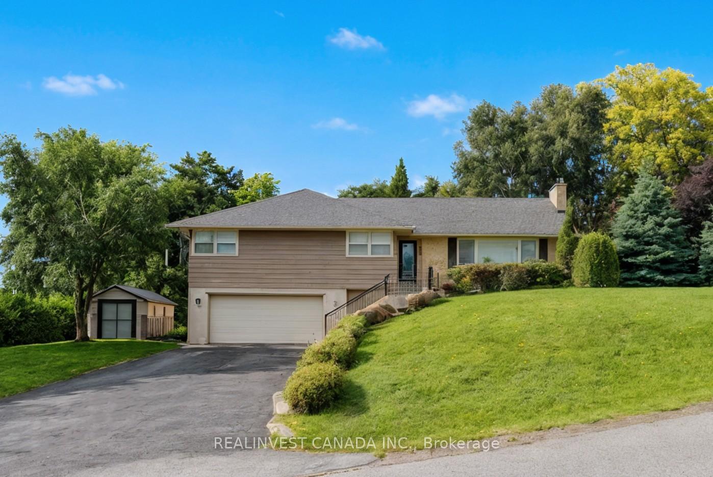 Photo of 918 Pinecrest Road