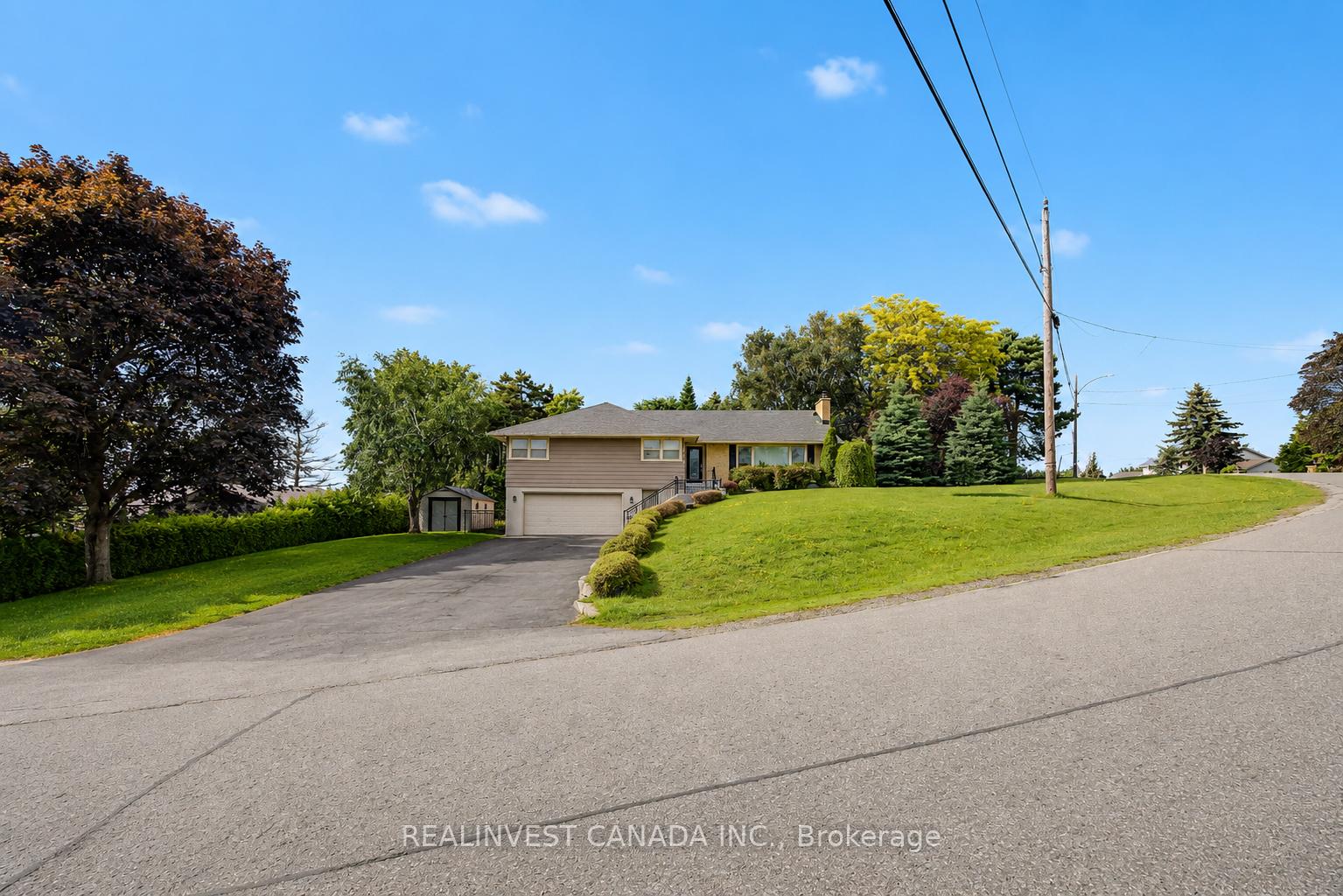 Photo 2 of 918 Pinecrest Road, Oshawa, Pinecrest — HOMEH