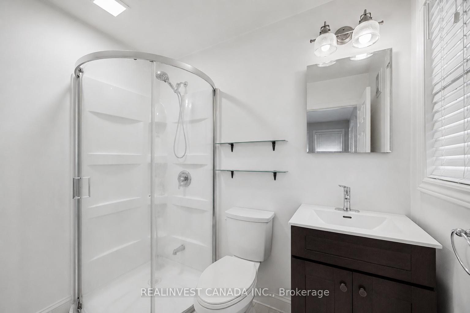 Photo 13 of 918 Pinecrest Road, Oshawa, Pinecrest — HOMEH