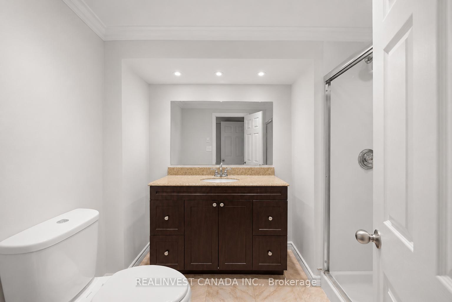 Photo 14 of 918 Pinecrest Road, Oshawa, Pinecrest — HOMEH