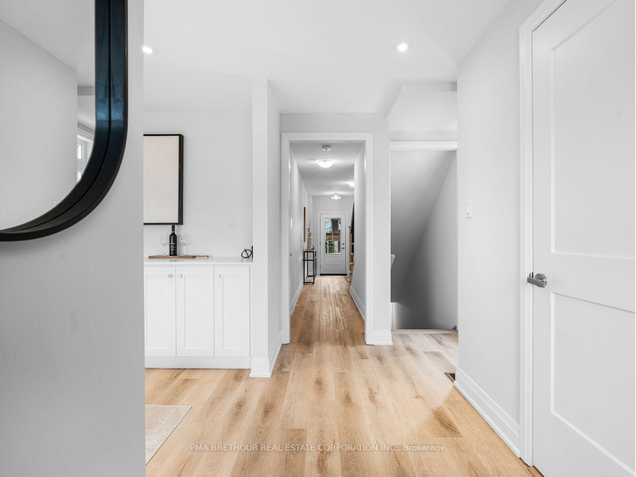 Photo 5 of 21 Lounts Lane, Markham, Cornell — HOMEH