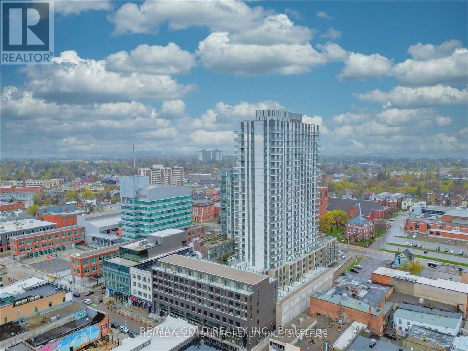 Photo of Unit 903, 55 Duke Street W