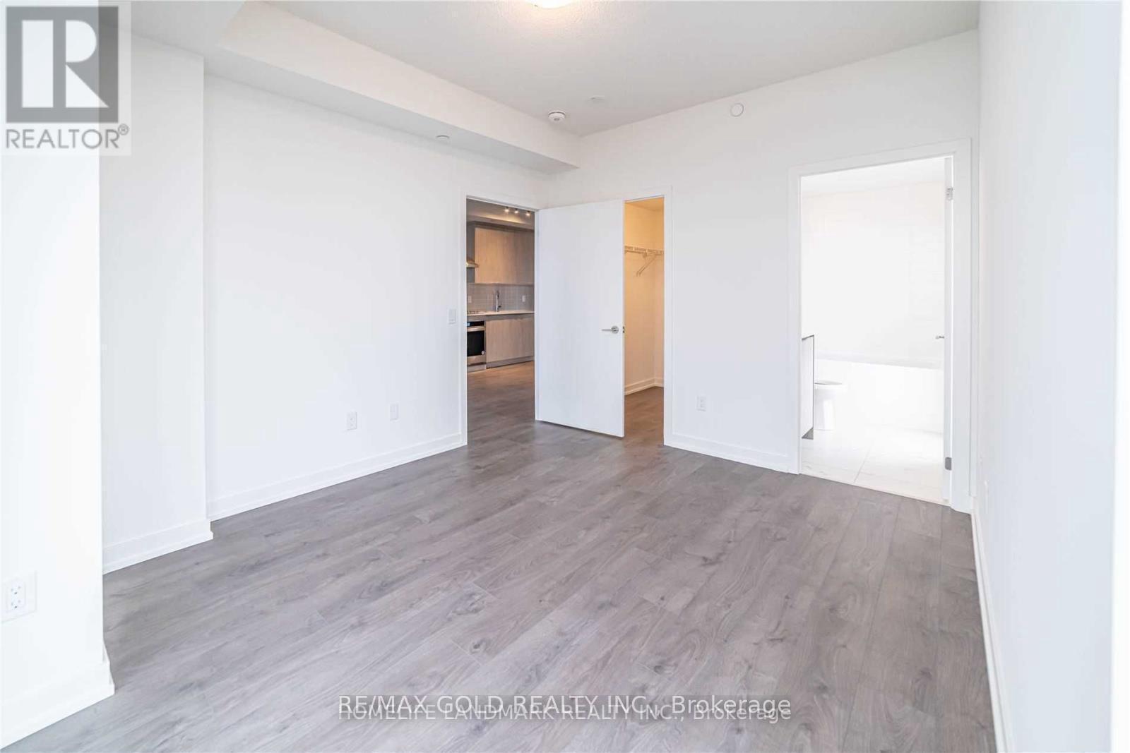 Photo 9 of Unit 903, 55 Duke Street W, Kitchener, City Commercial Core — HOMEH