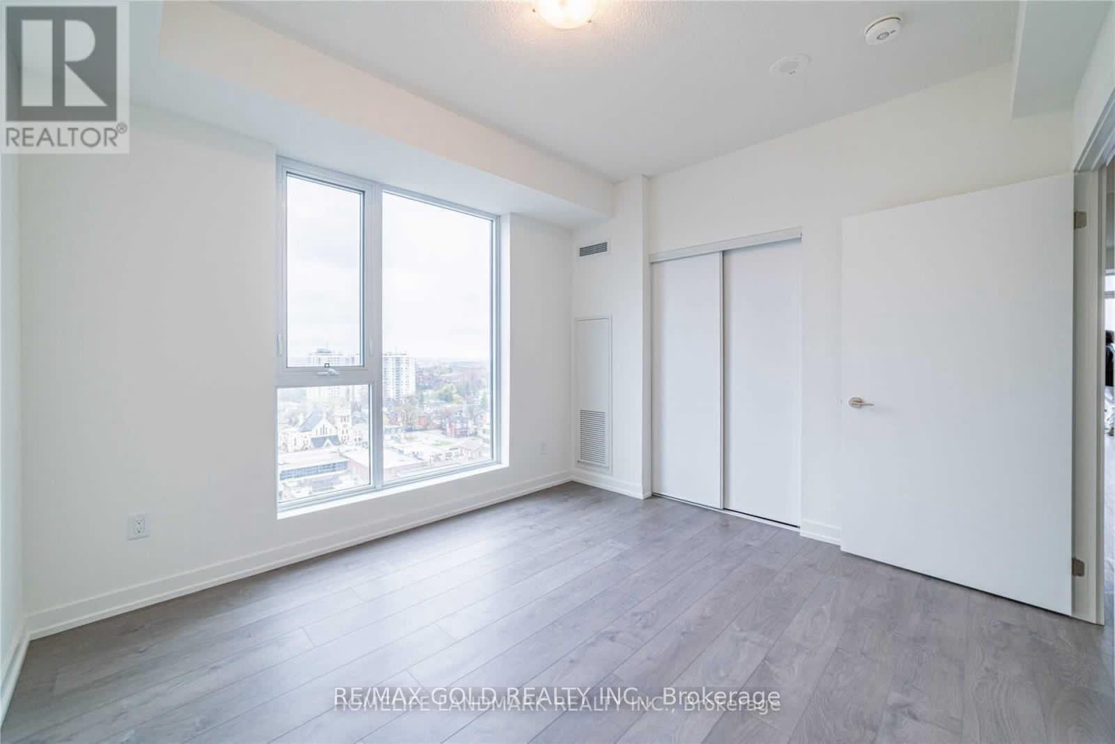 Photo 13 of Unit 903, 55 Duke Street W, Kitchener, City Commercial Core — HOMEH