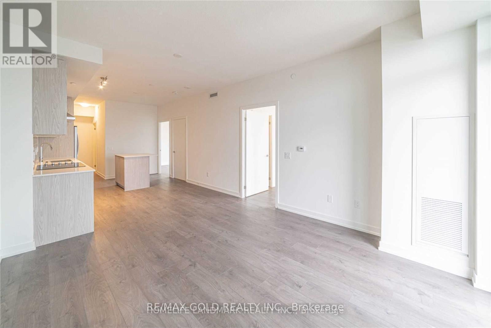 Photo 15 of Unit 903, 55 Duke Street W, Kitchener, City Commercial Core — HOMEH