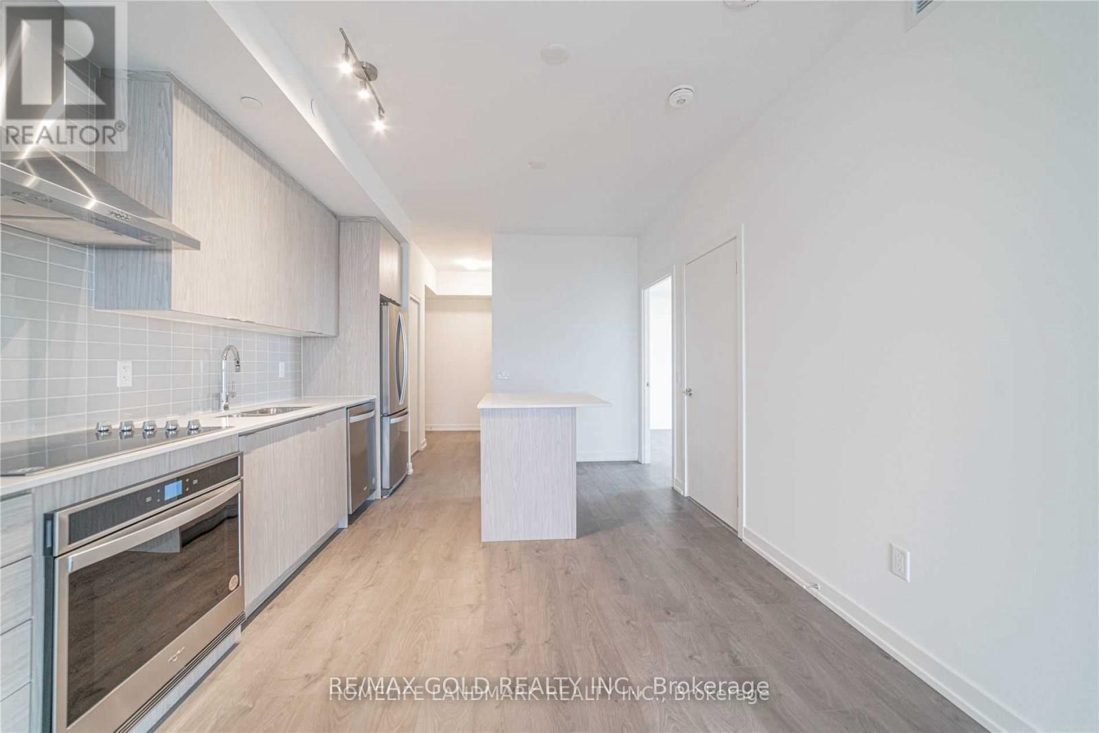 Photo 18 of Unit 903, 55 Duke Street W, Kitchener, City Commercial Core — HOMEH