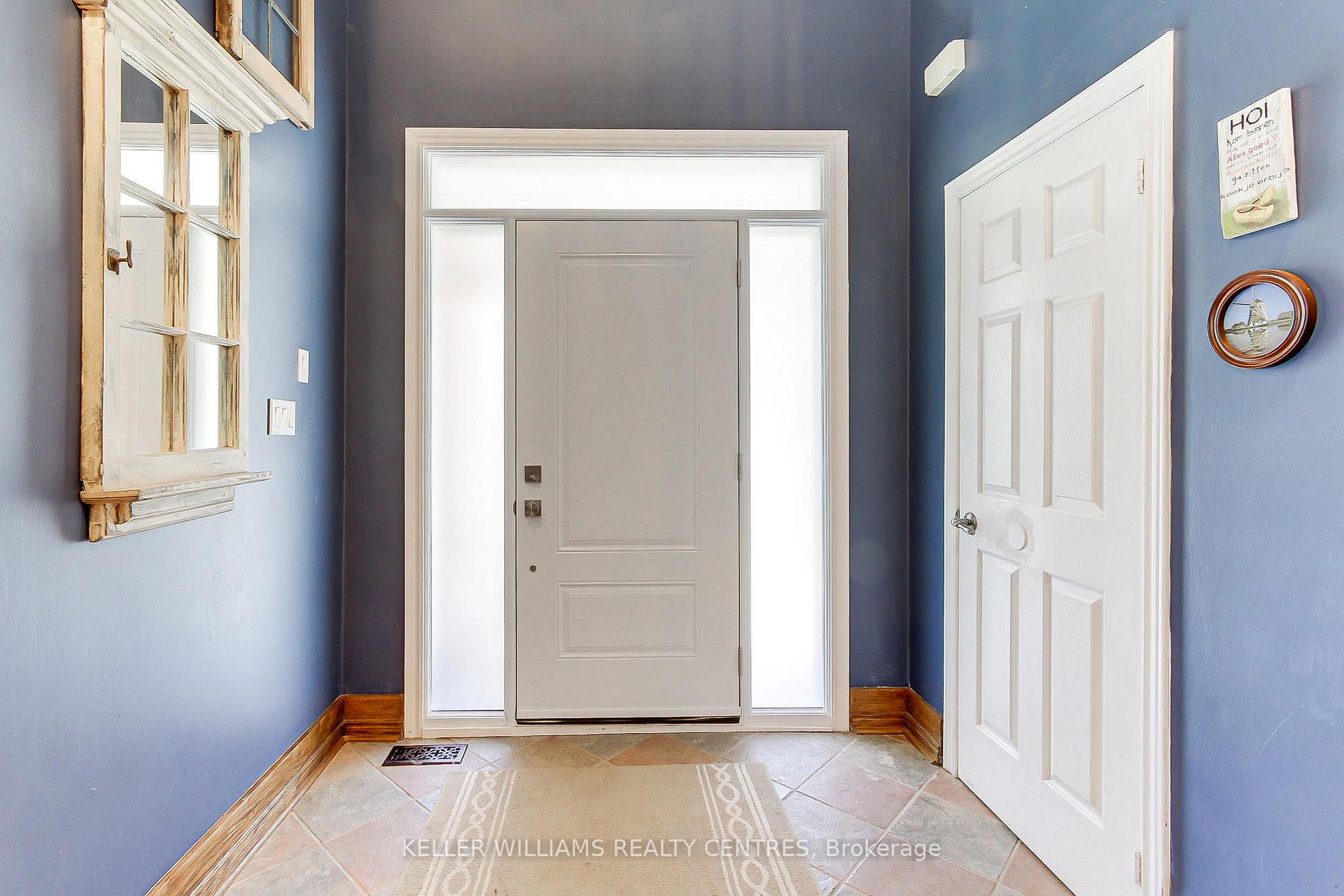 Photo 4 of 276 Ridge Road, Aurora, Aurora Estates — HOMEH