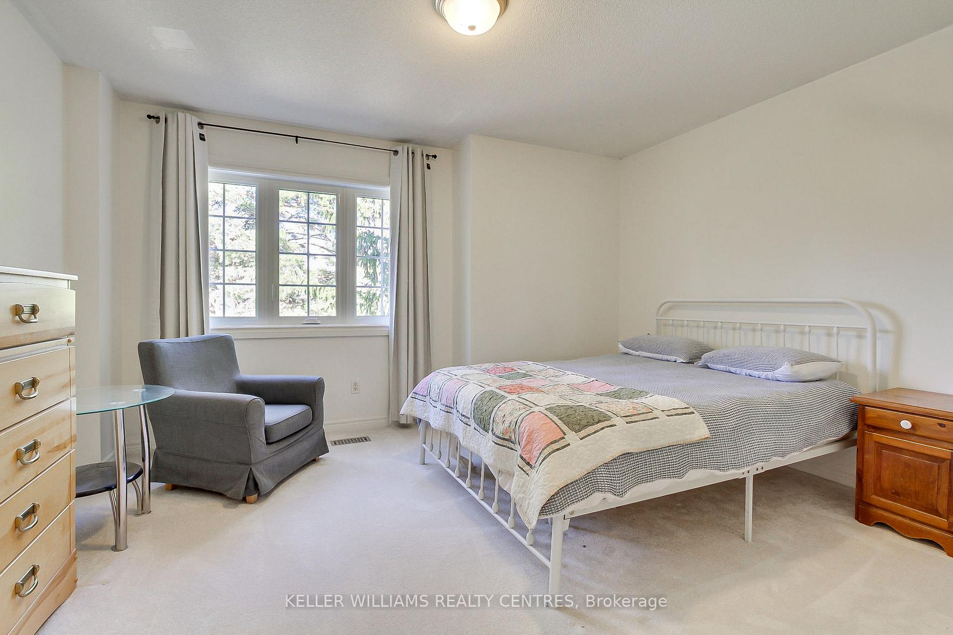 Photo 41 of 276 Ridge Road, Aurora, Aurora Estates — HOMEH