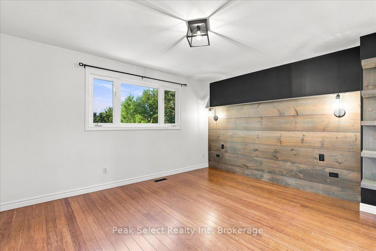 Photo 15 of 191 Maple Avenue, Stratford — HOMEH